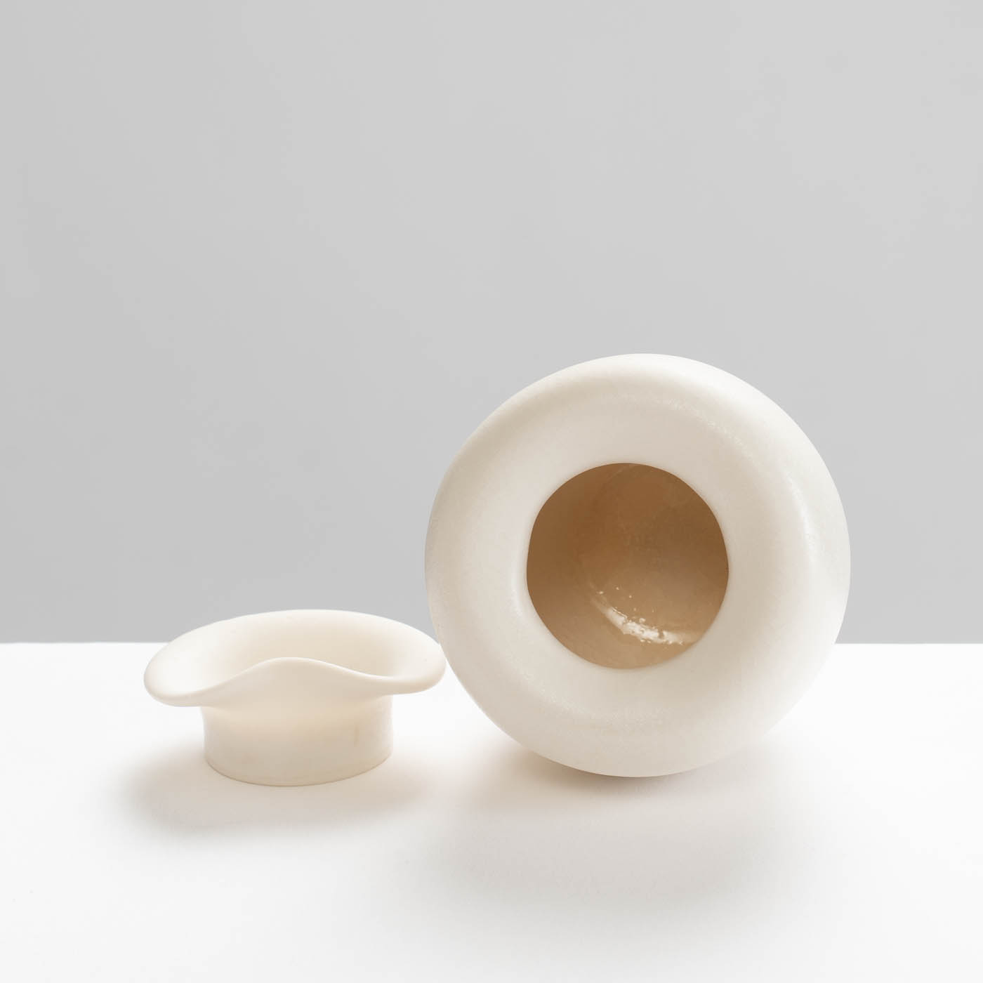 JD468Y221 Small Curl Vessel