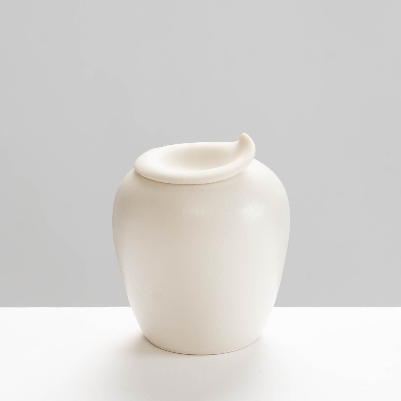 JD468Y222 Small Curl Vessel