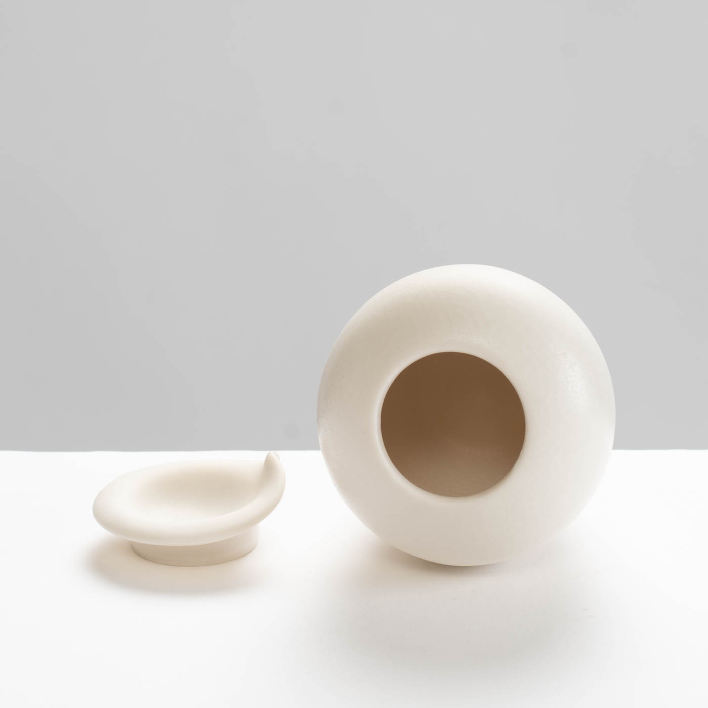 JD468Y222 Small Curl Vessel