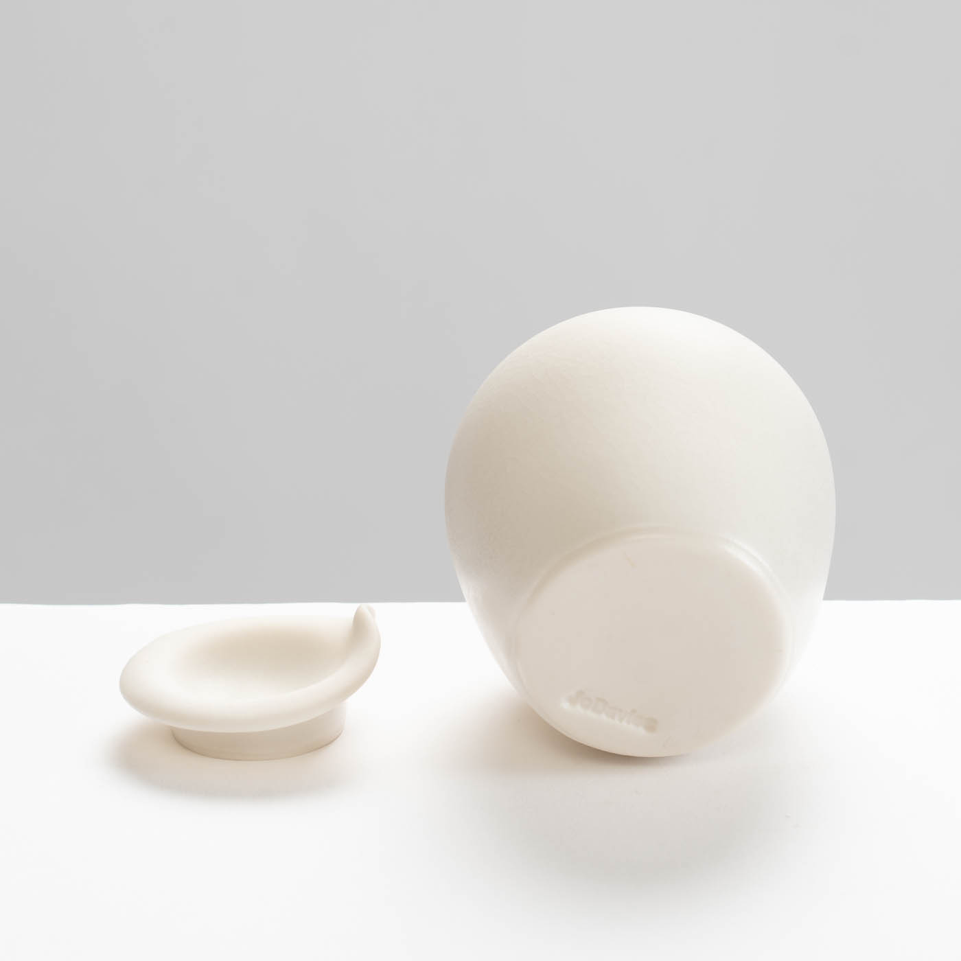 JD468Y222 Small Curl Vessel