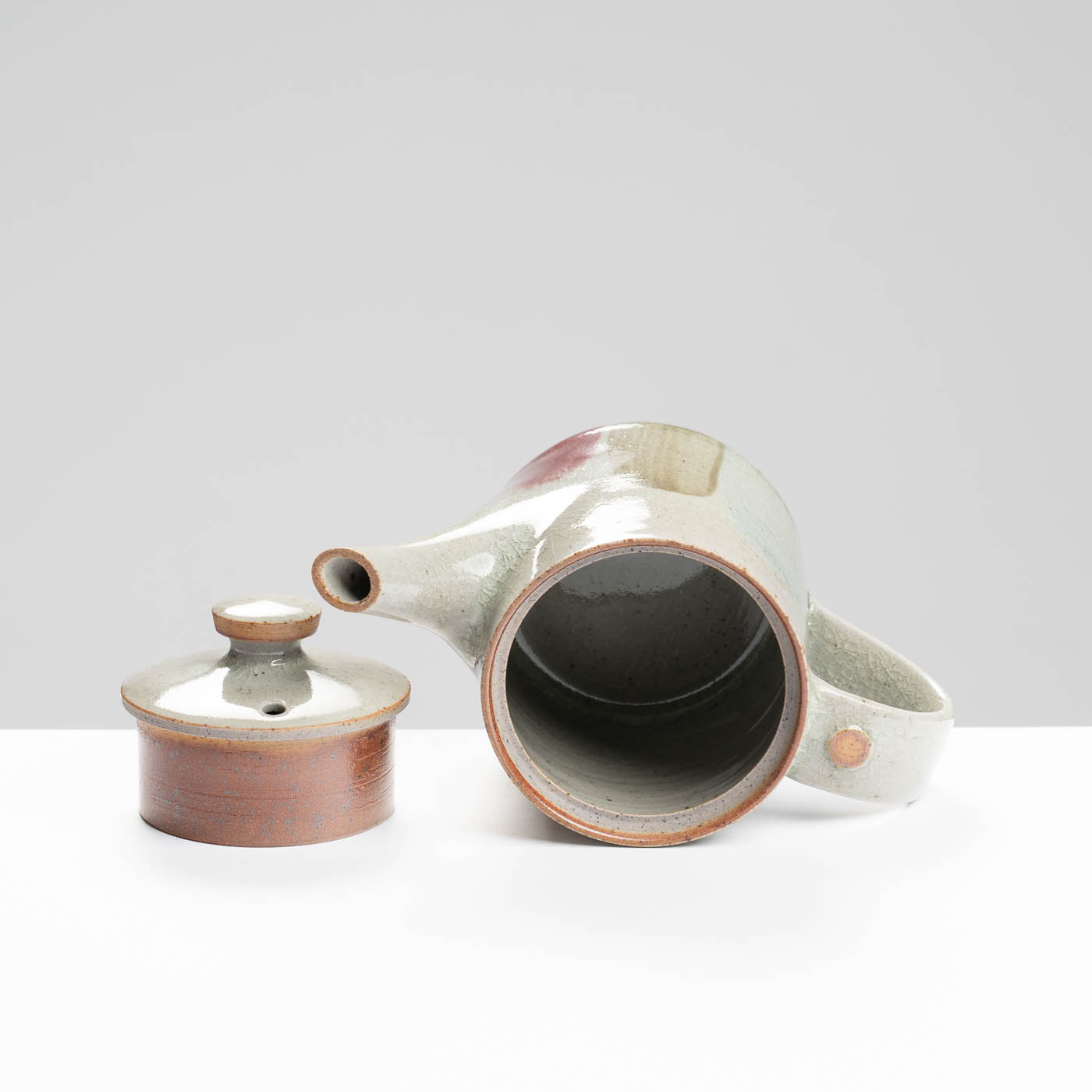 JTW322Y836 Decorated Mini Teapot