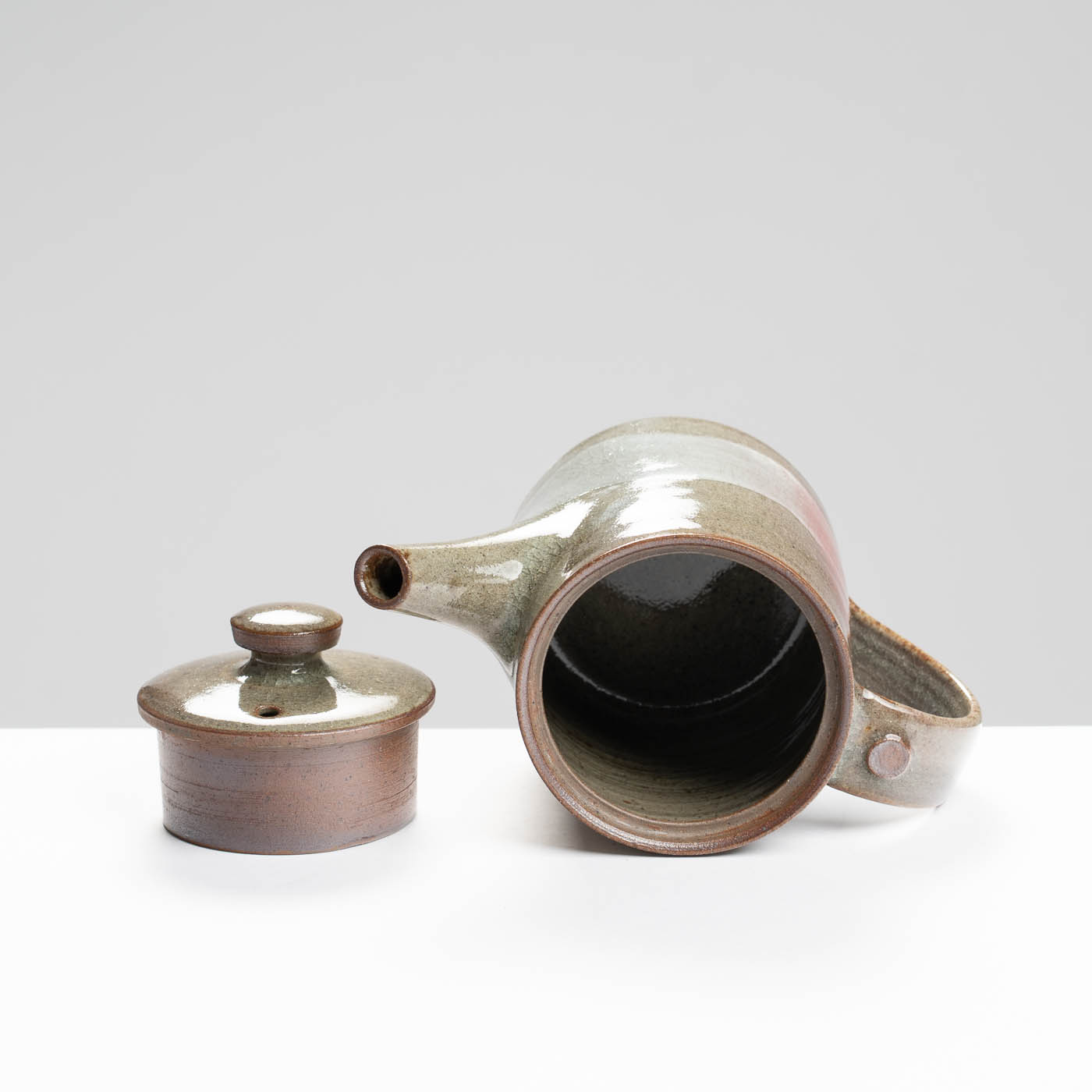 JTW322Y837 Decorated Mini Teapot