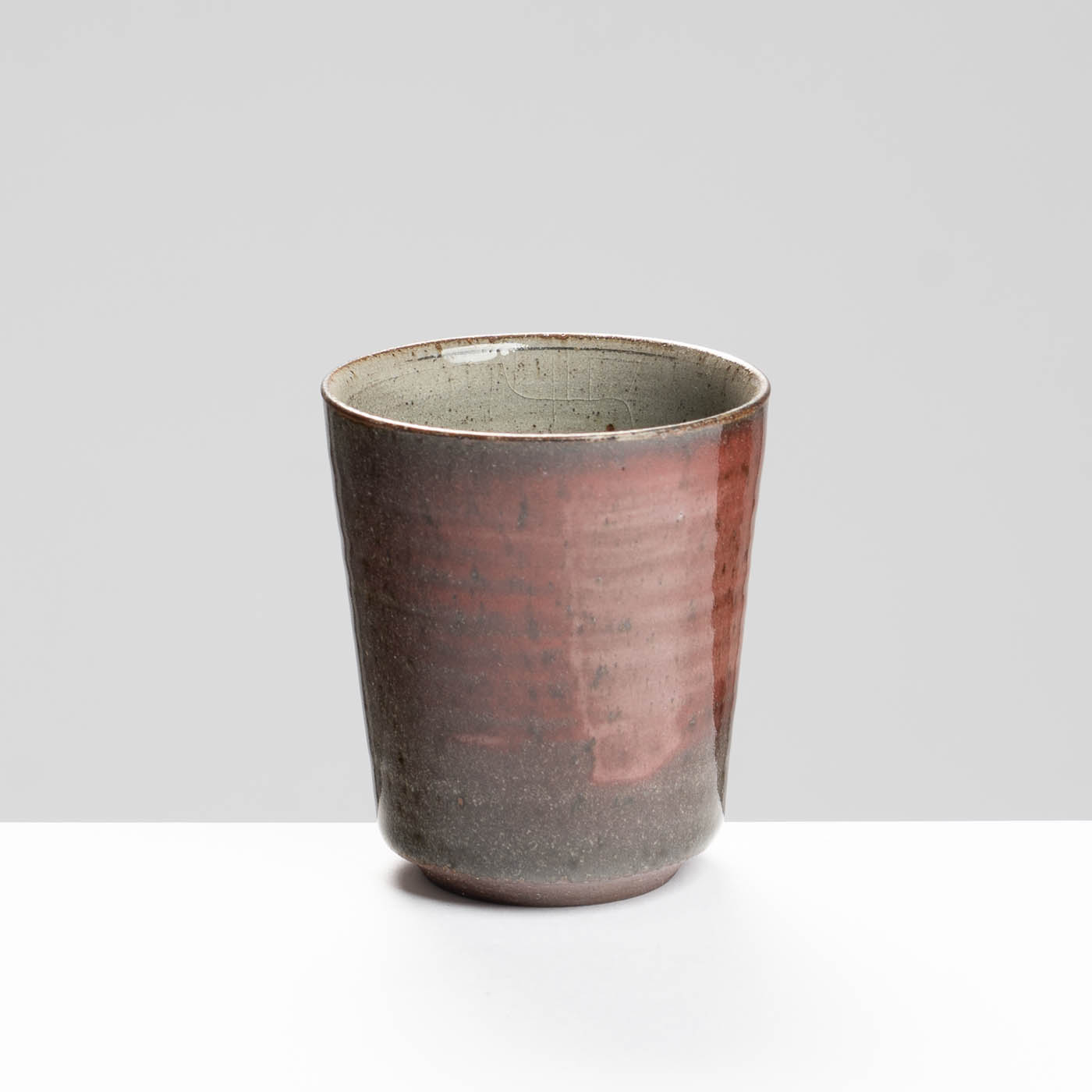 JTW322Y864 Beaker Red/Grey