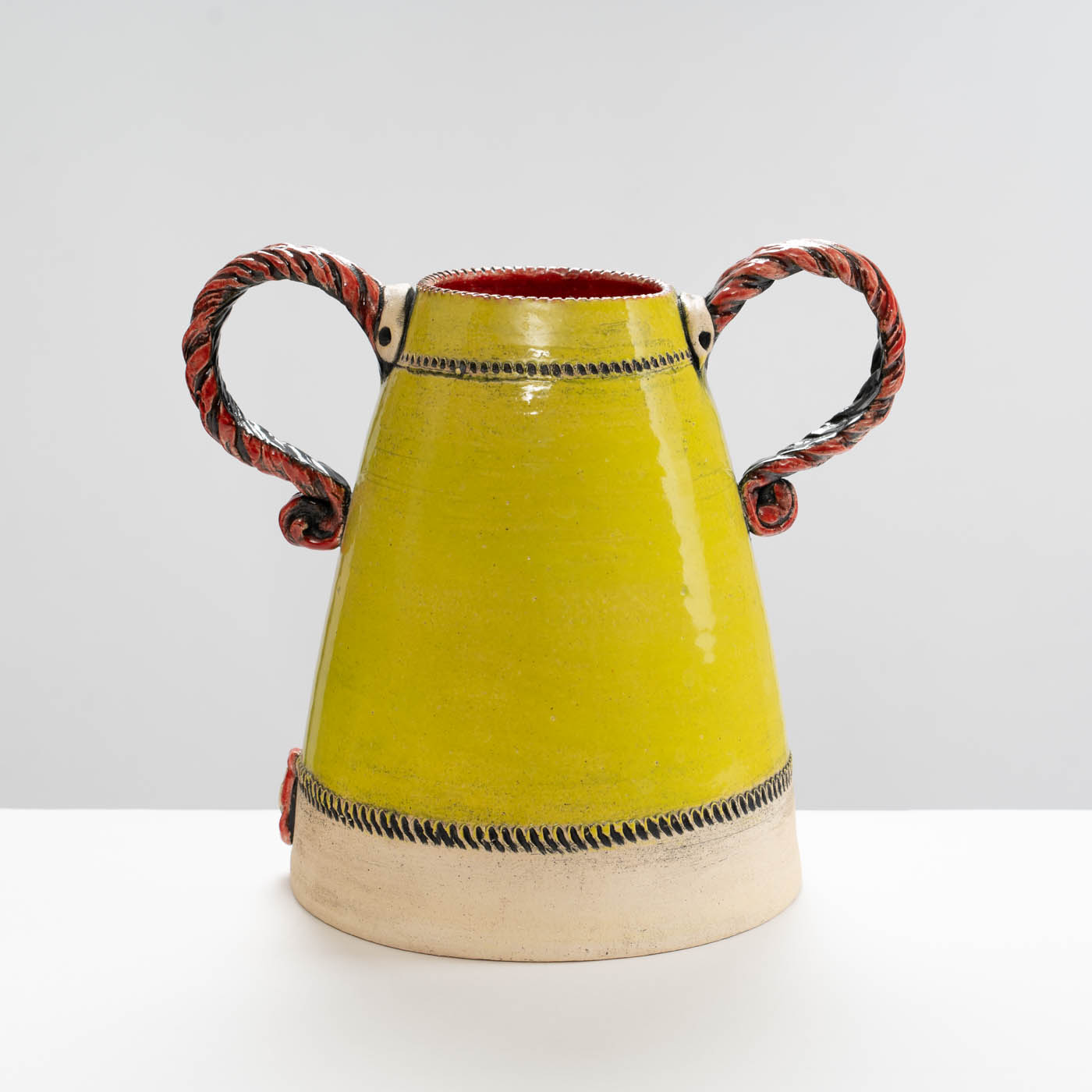 LMS469Y72 Indignant Sisters Vase Chartreuse/Red