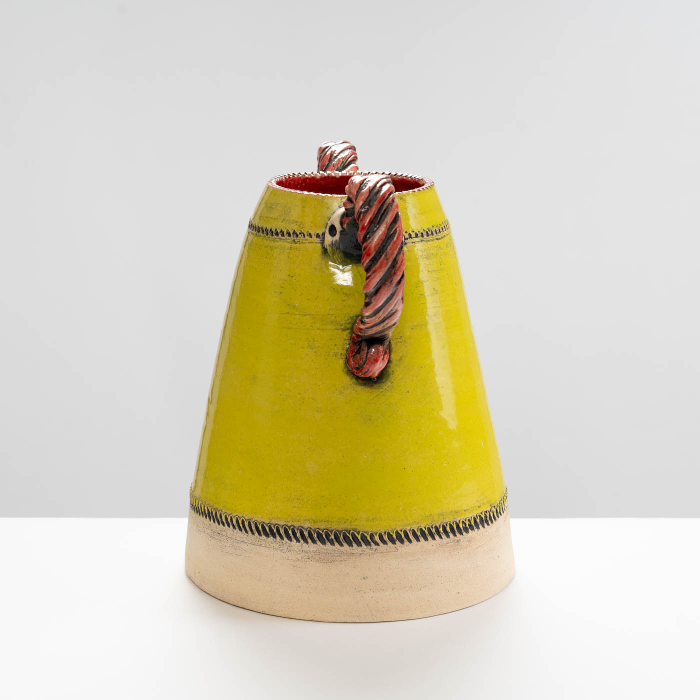 LMS469Y72 Indignant Sisters Vase Chartreuse/Red