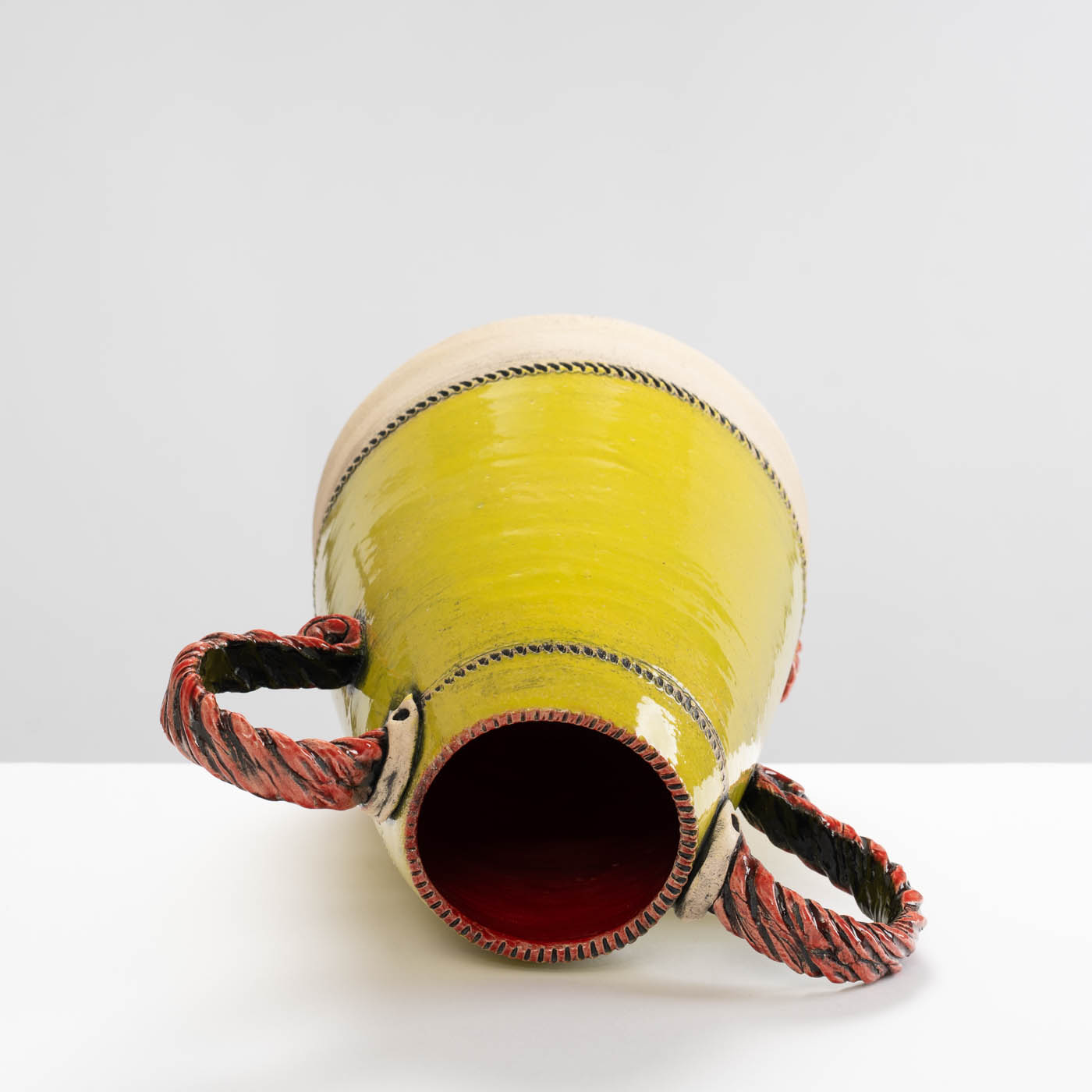 LMS469Y72 Indignant Sisters Vase Chartreuse/Red