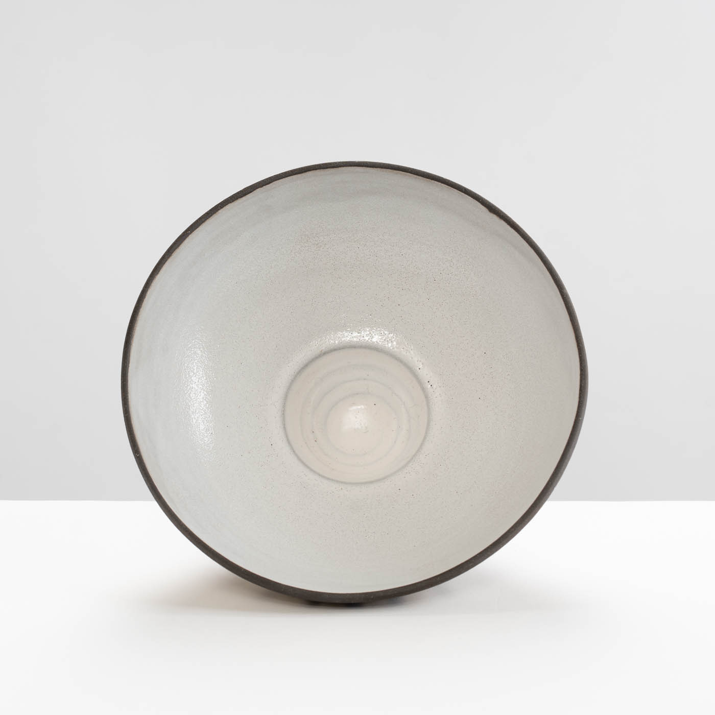 LMS469Y82 Vulcan Black Bowl