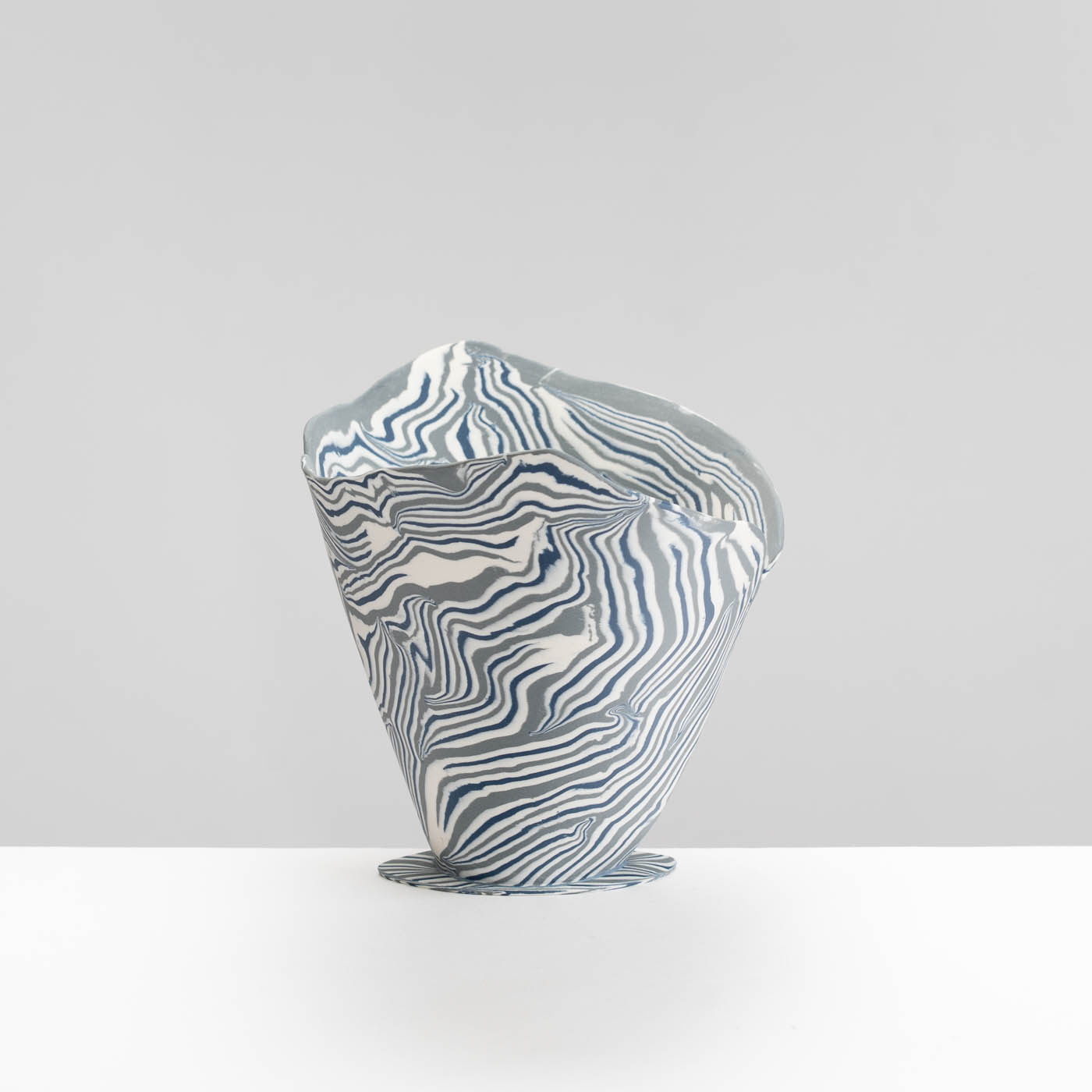 MC393Y443 Embrace - 'Blacksea'