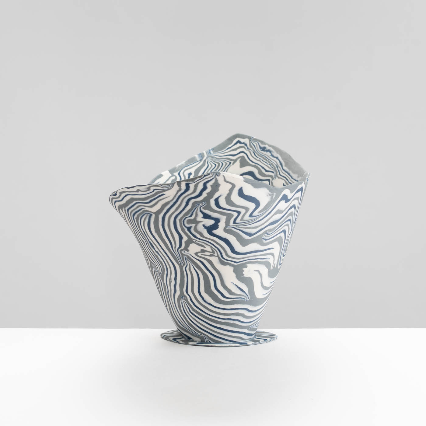 MC393Y443 Embrace - 'Blacksea'