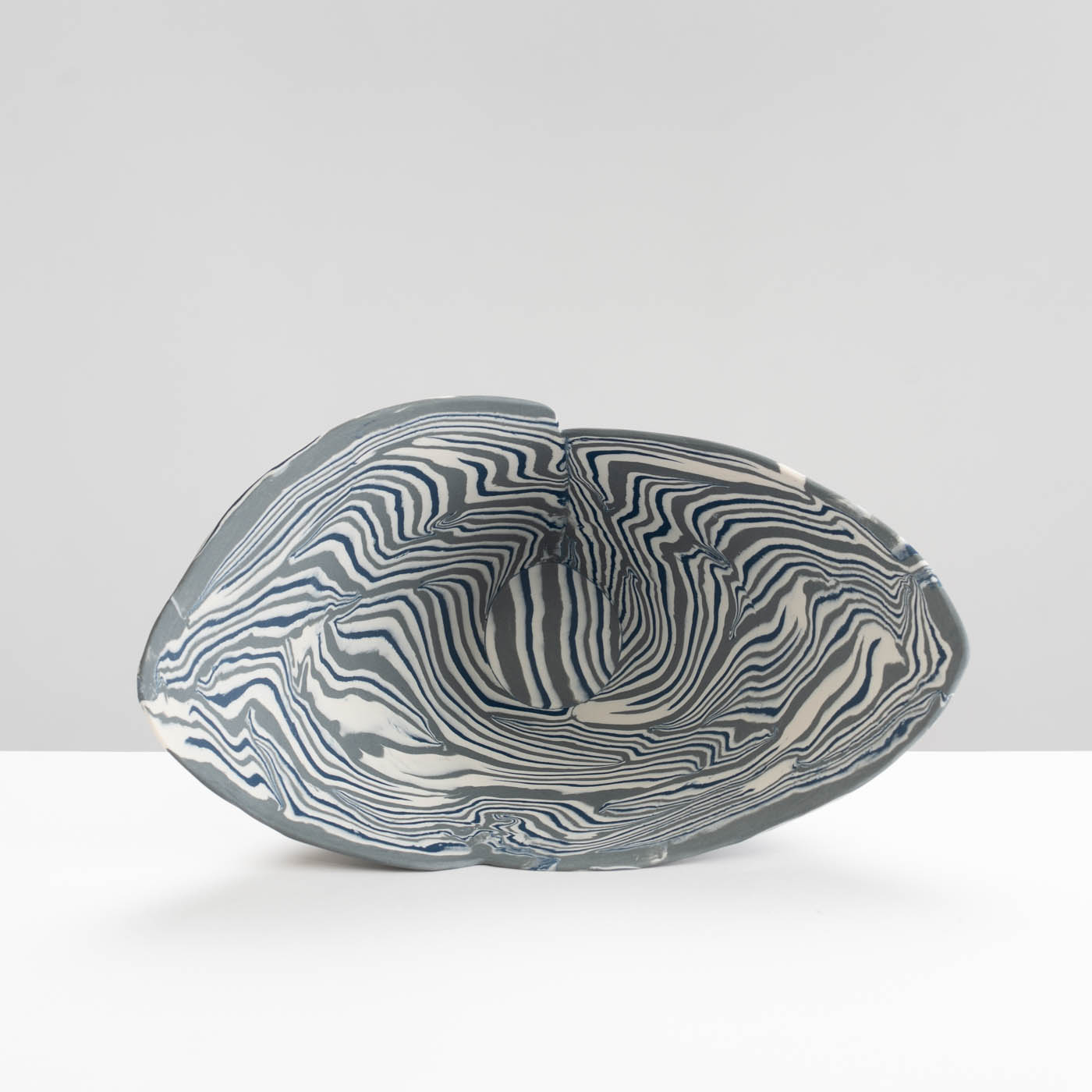 MC393Y443 Embrace - 'Blacksea'