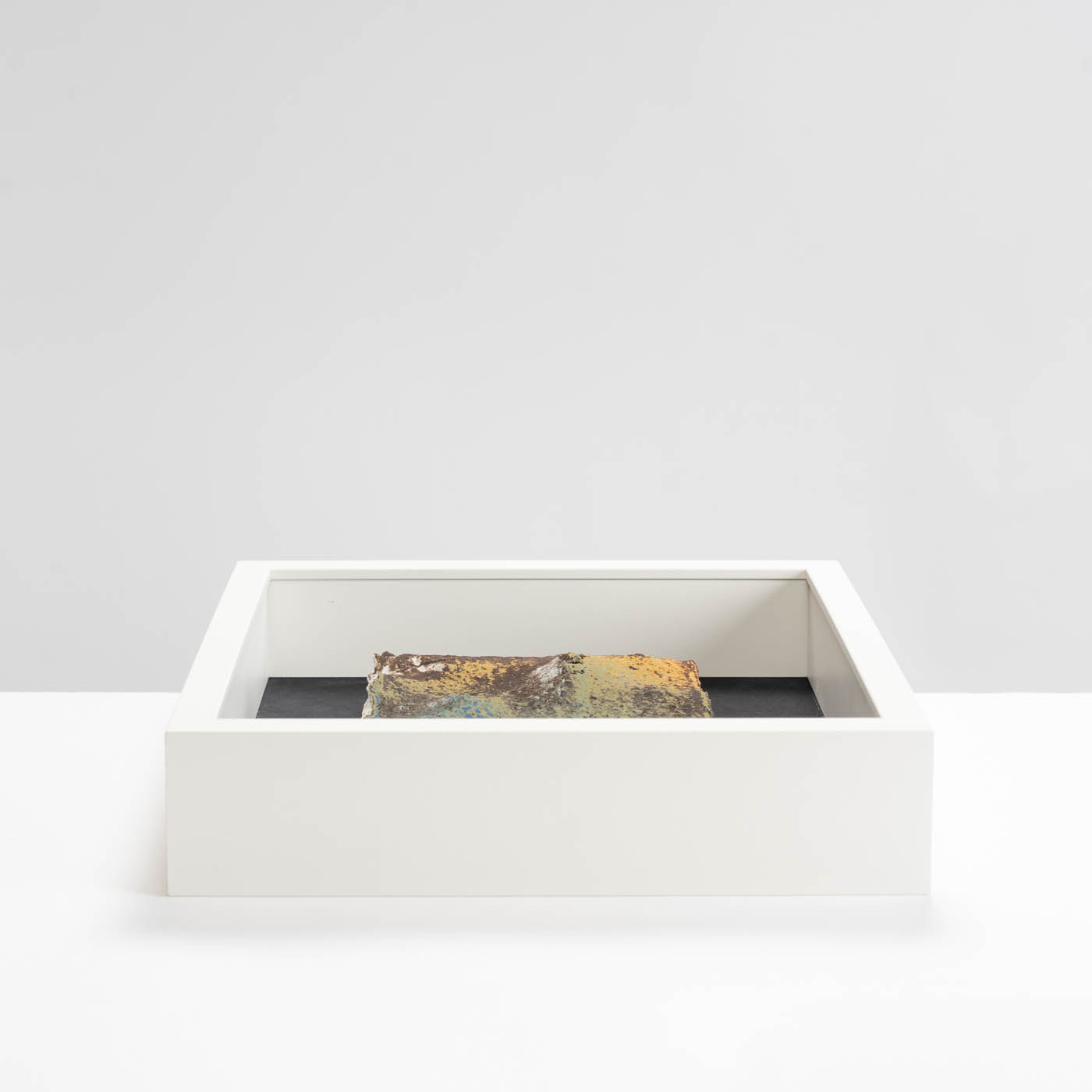 MM105Y361 Wall Piece