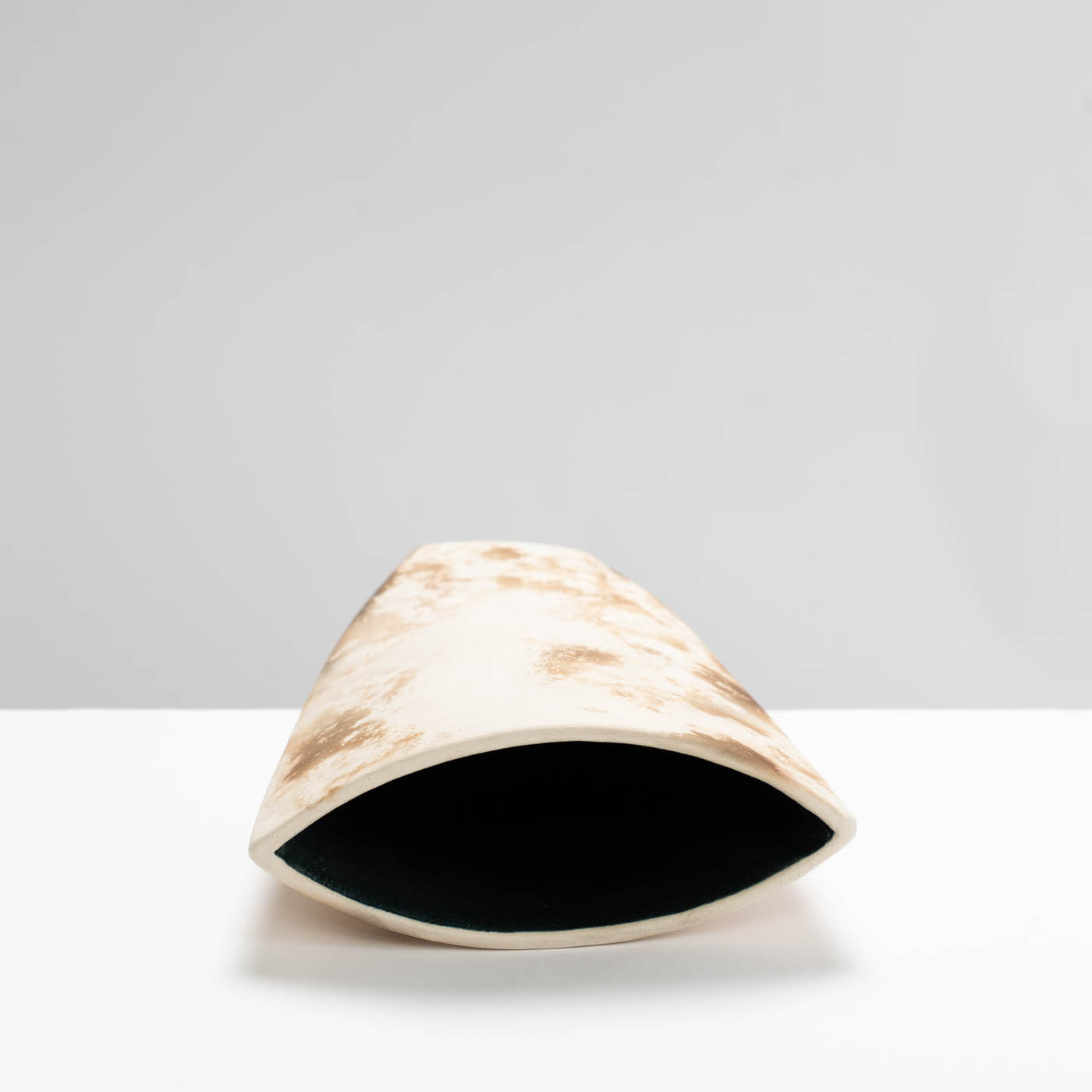 TW92Y1328 small snow cloud