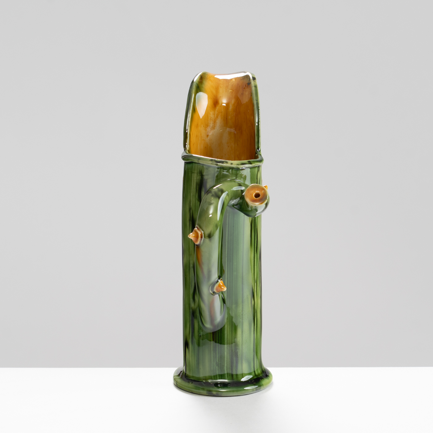 WK30Y600 thorned jug