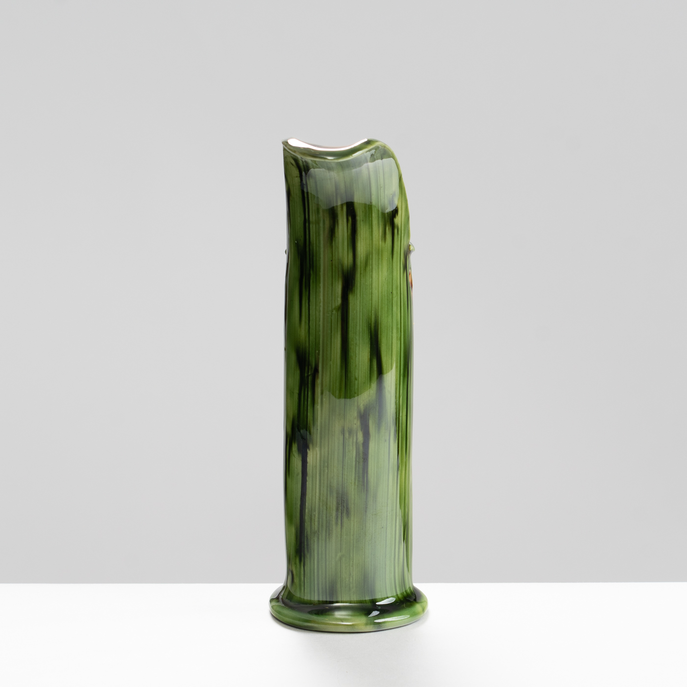 WK30Y600 thorned jug