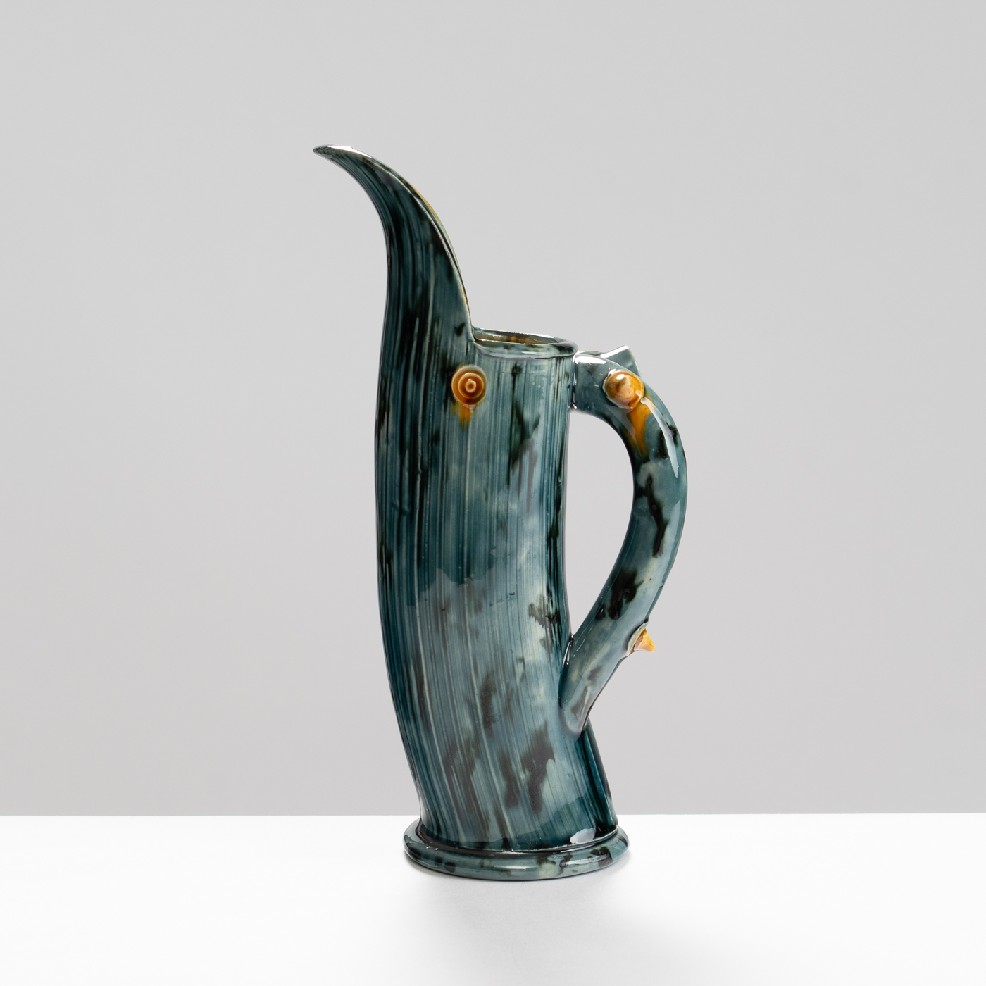 WK30Y601 thorned jug
