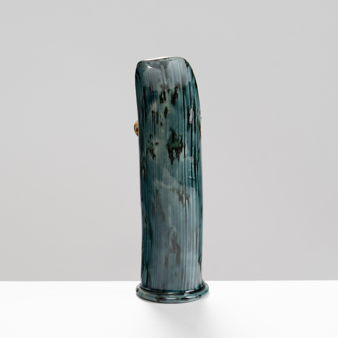 WK30Y601 thorned jug