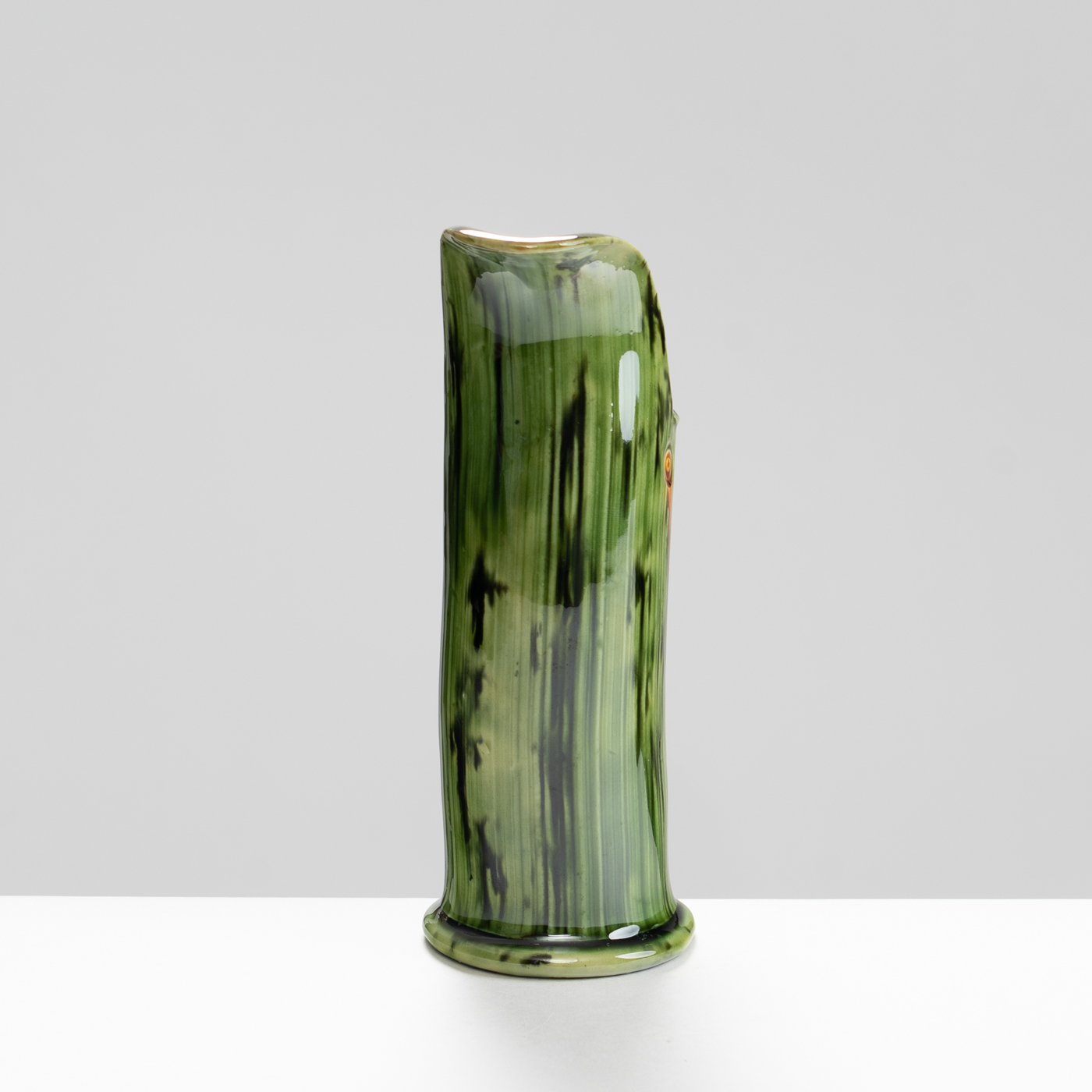 WK30Y602 thorned jug