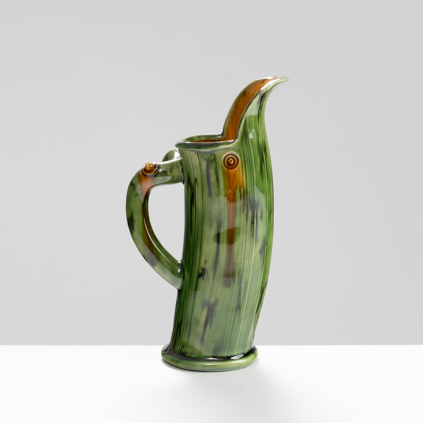 WK30Y603 thorned jug