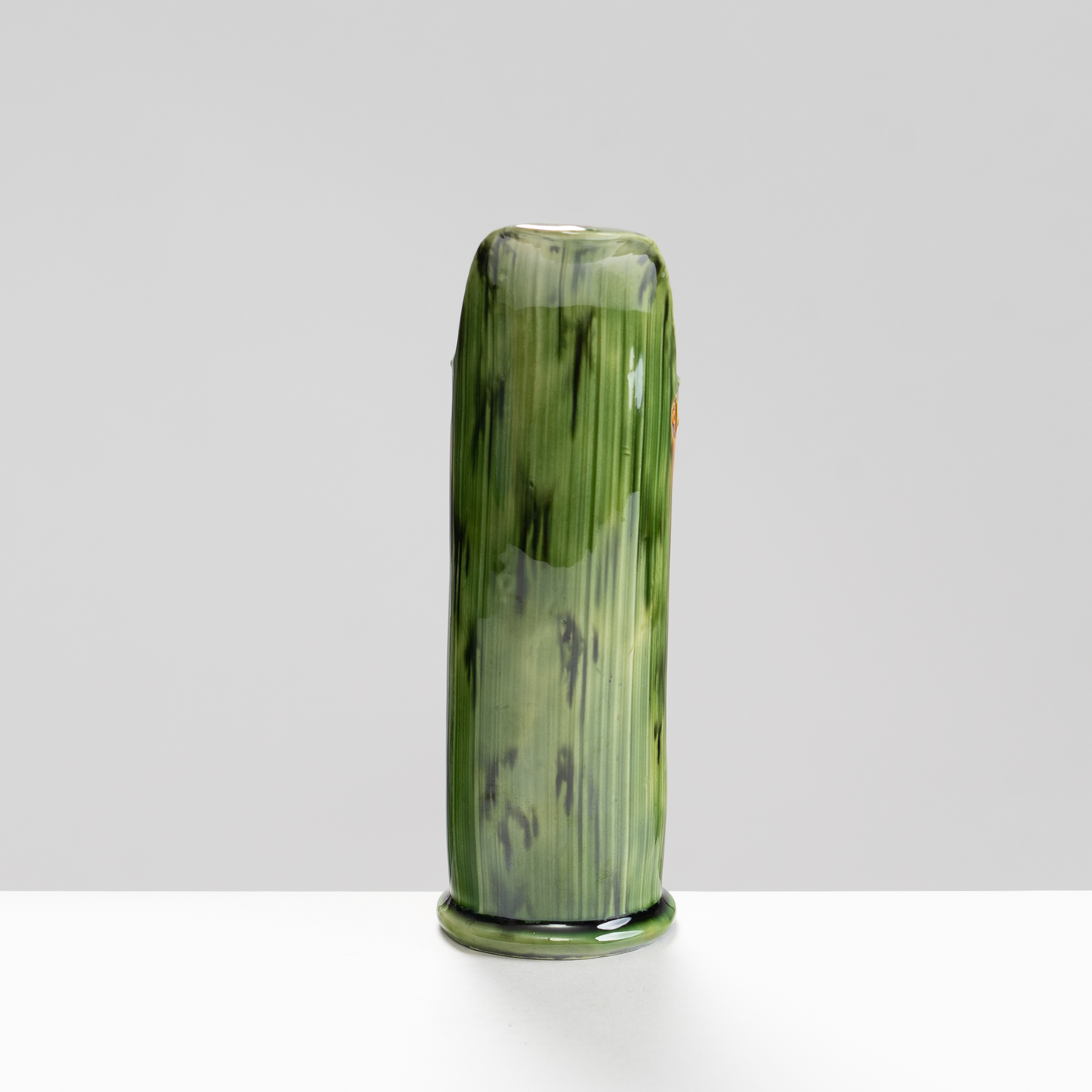 WK30Y603 thorned jug