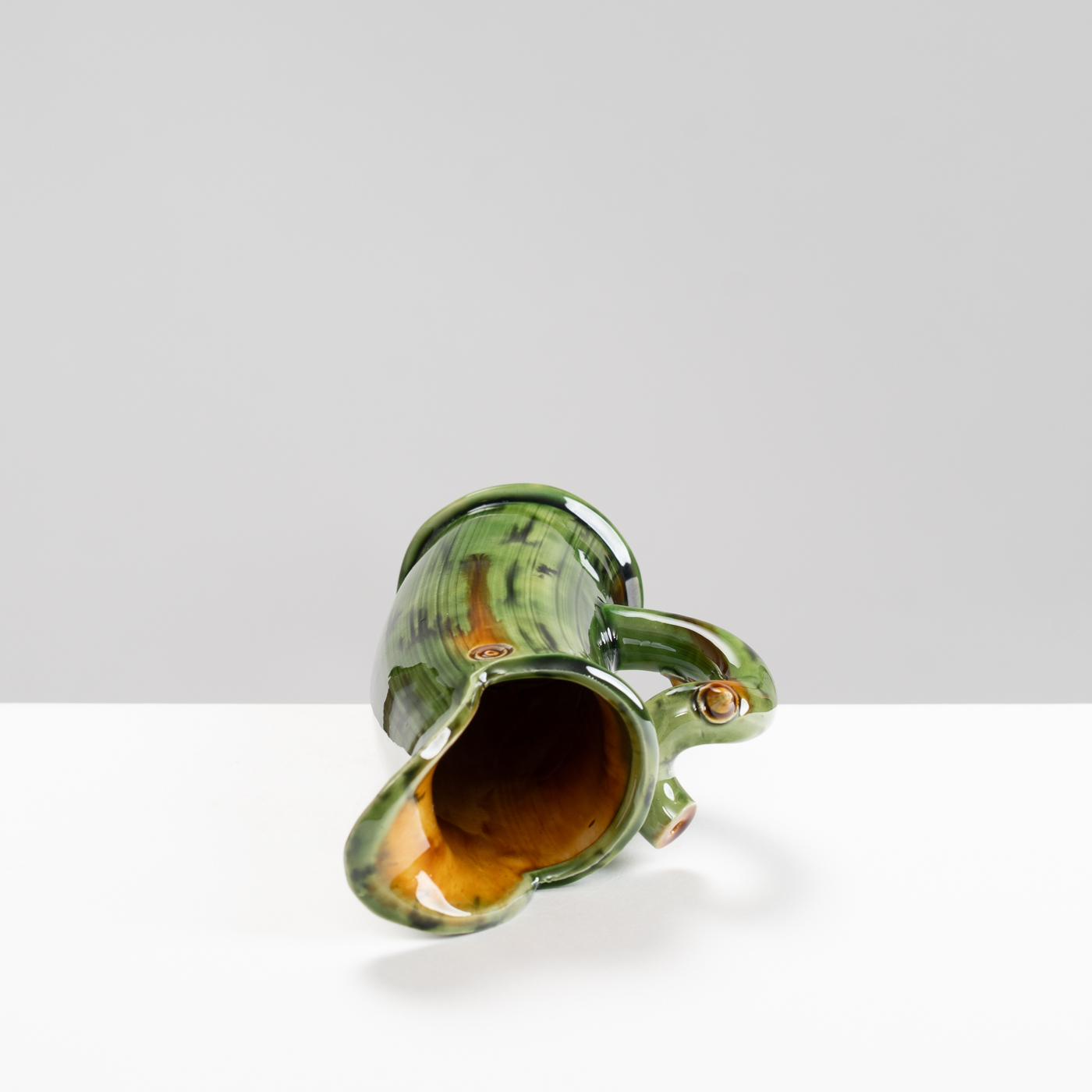 WK30Y603 thorned jug